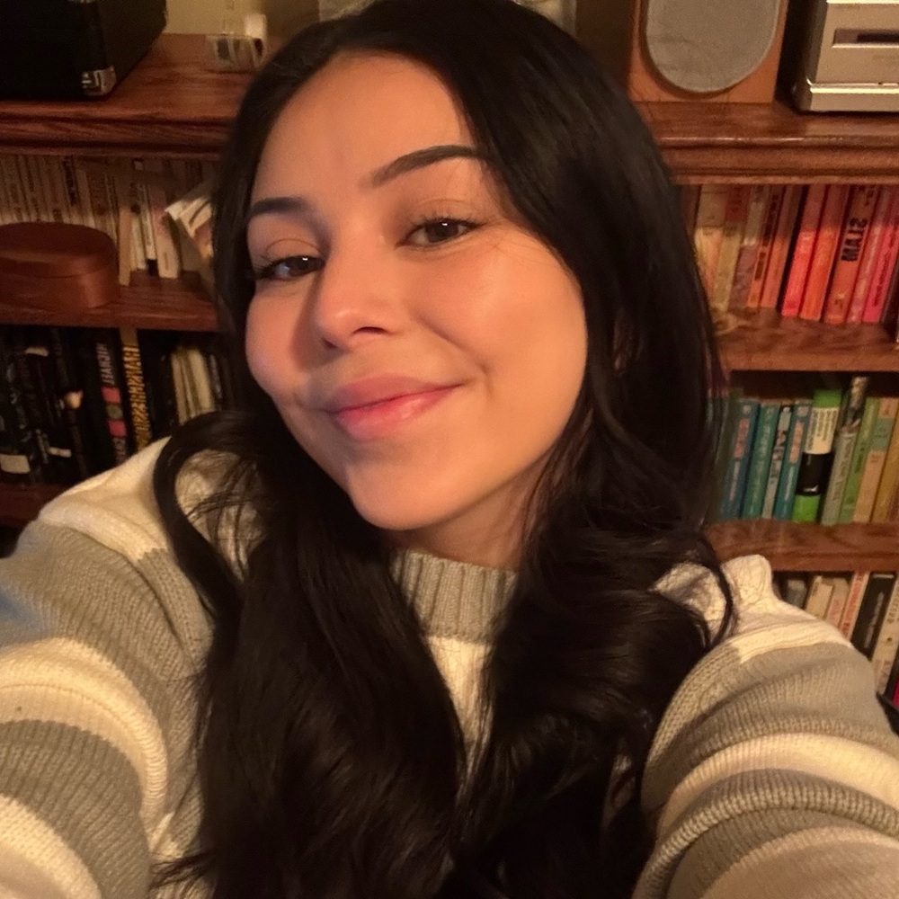 Meet your Posher, Eva